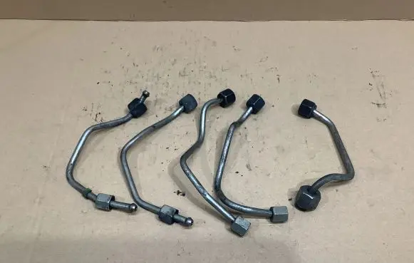 Peugeot 508 Fuel injector supply line/pipe 