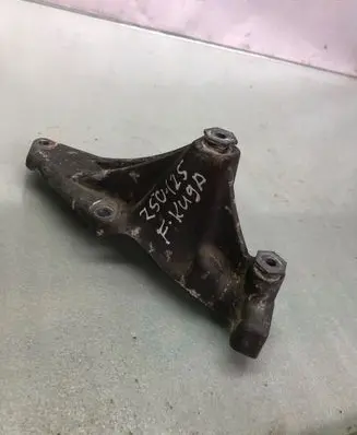 Ford Kuga III Engine mounting bracket Hg9q9p484ac Hg9q9p484