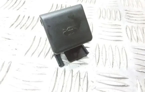 Mazda 6 Engine bonnet (hood) release handle