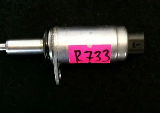 Audi A8 S8 D4 4H Camshaft vanos timing valve 06E103697G