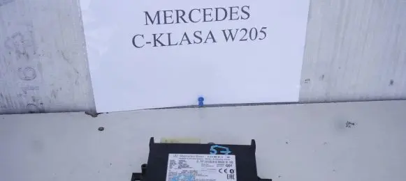 Mercedes-Benz C W205 Other control units/modules A2139008013