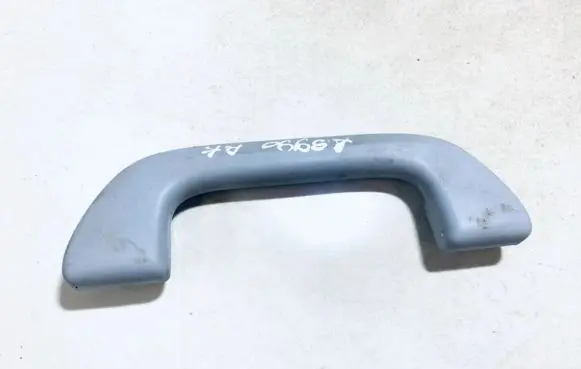 Honda CR-V Front interior roof grab handle cvt8