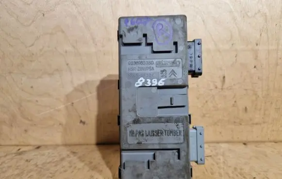 Peugeot 607 Seat control module 9638960380 MSRZ8V BITRON