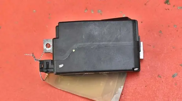 Audi A4 S4 B8 8K Ignition lock 8K0905852D