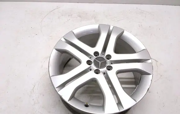 Mercedes-Benz C W204 R19 alloy rim A1644014802