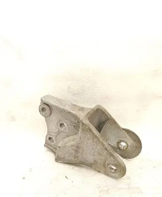 Mitsubishi ASX Engine mounting bracket