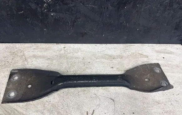 Volkswagen Golf V Other under body part