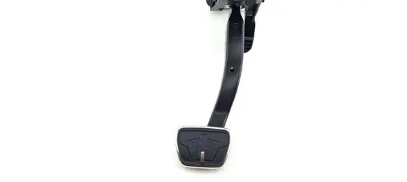 BMW i4 Brake pedal 6891118 689111801
