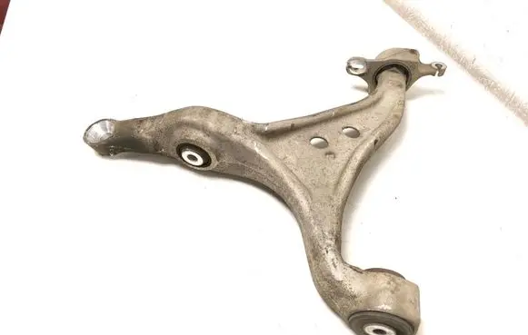 Mercedes-Benz ML W166 Front lower control arm/wishbone A1663300107