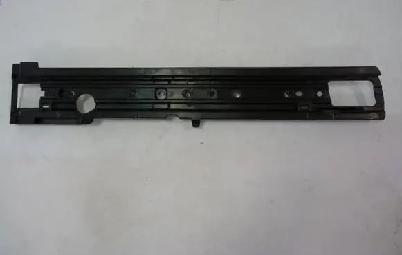 Volkswagen Touareg II Other trunk/boot trim element 7P0863600A