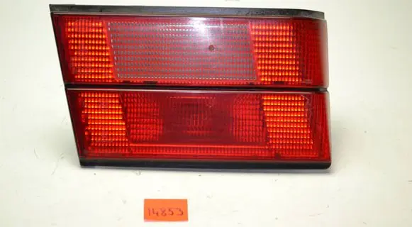 Tailgate rear/tail lights