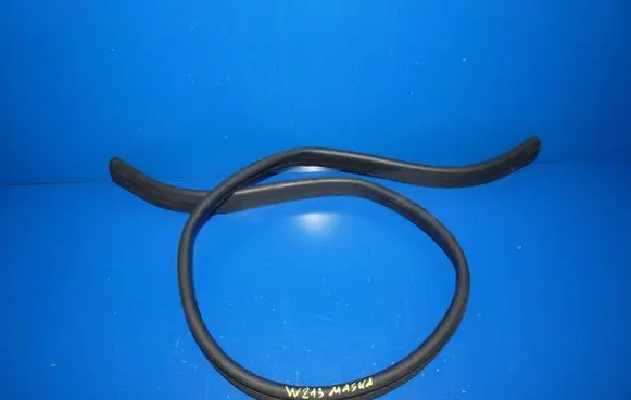 Mercedes-Benz E W213 Engine compartment rubber