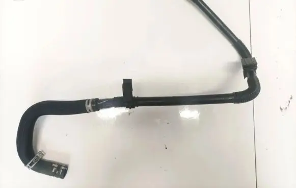 Citroen C4 II Engine coolant pipe/hose
