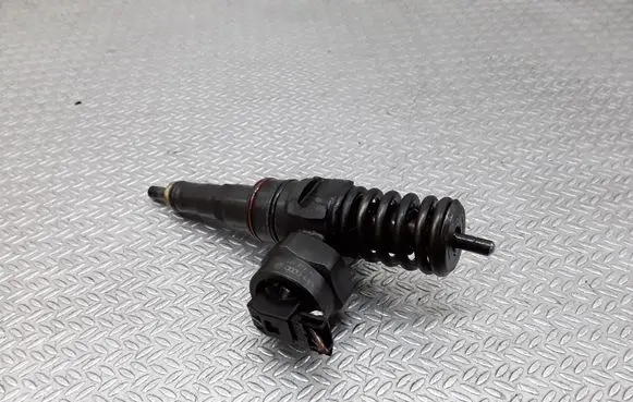 Ford Galaxy Fuel injector 038130073AC