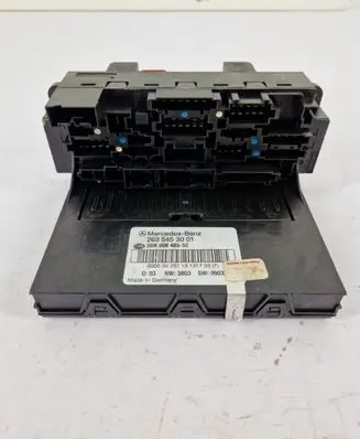 Mercedes-Benz C W203 Fuse module 2035453001