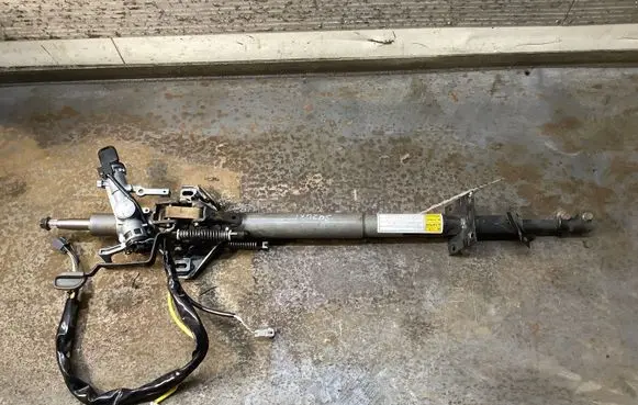 Suzuki Grand Vitara I Steering wheel axle 