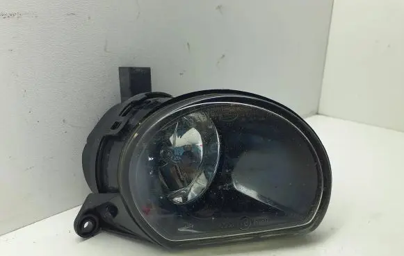 Audi A3 S3 A3 Sportback 8P Front fog light 1N024700301 1N01298