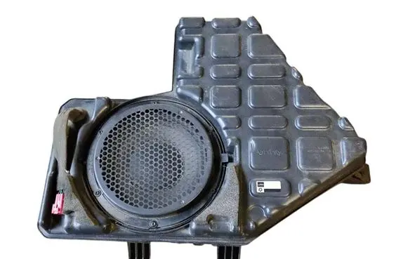 Chrysler Voyager Subwoofer speaker 2027490055AD 05107087AE 8298AF