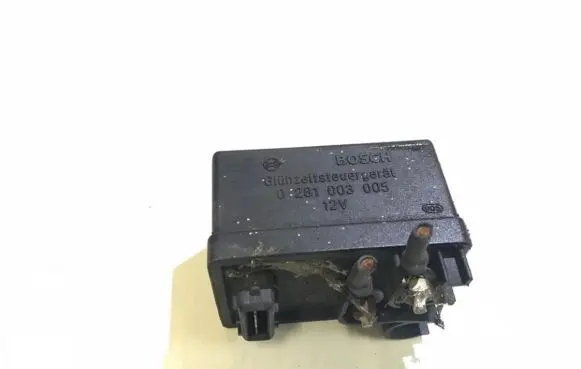 Peugeot 406 Glow plug pre-heat relay 0281003005