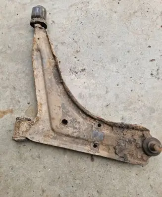 Volkswagen Golf I Front lower control arm/wishbone 171407153D