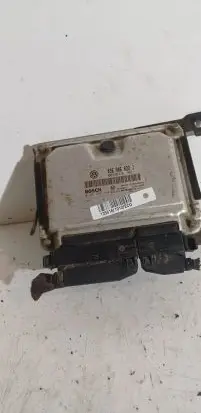 Skoda Octavia Mk1 (1U) Engine control unit/module 036906032J 0261207194