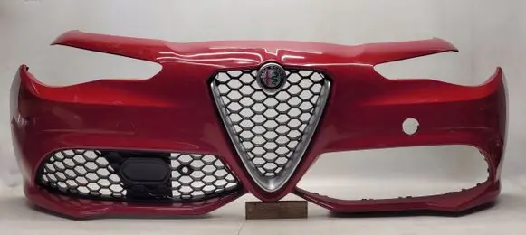 Alfa Romeo Giulia Front bumper 50567735
