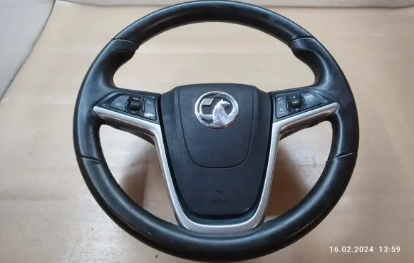 Opel Insignia A Steering wheel