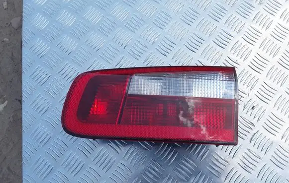 Renault Laguna II Tailgate rear/tail lights 8200002476