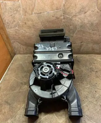 Mercedes-Benz GLS X166 Interior heater climate box assembly A1668300008
