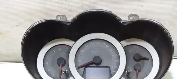 Toyota RAV 4 (XA30) Speedometer (instrument cluster) 83800-42D00