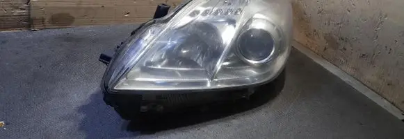 Toyota Prius (XW30) Headlight/headlamp 
