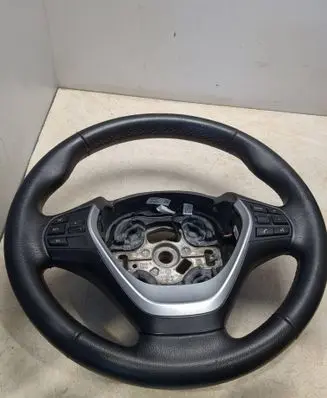 BMW 3 F30 F35 F31 Steering wheel 679639706 4099944 F293898