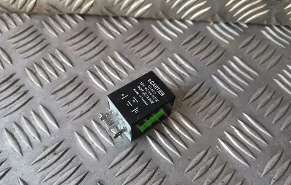 Renault Laguna I Other relay 01403 424692W 72282