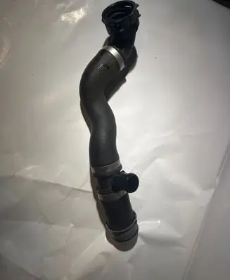 Mercedes-Benz C AMG W205 Engine coolant pipe/hose A2055017684 625416