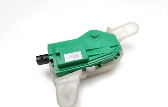 KIA Pro Cee'd III Fuel tank cap lock motor 