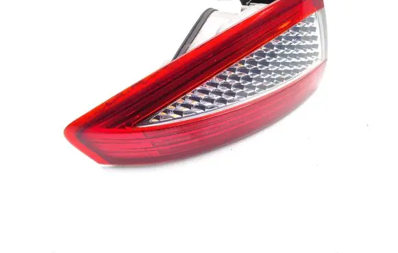 Ford Mondeo MK IV Rear/tail lights 7S7113405A