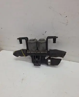 BMW X5 E53 Coolant heater control valve 6906652