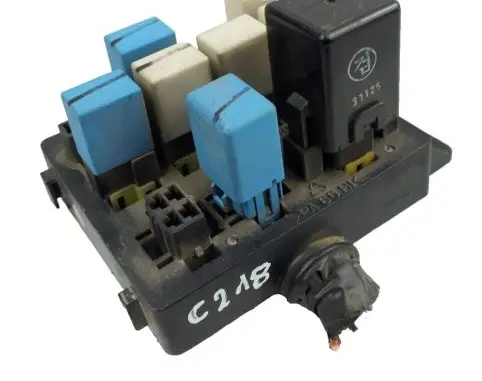 Hyundai H-1, Starex, Satellite Fuse box set 918704A001