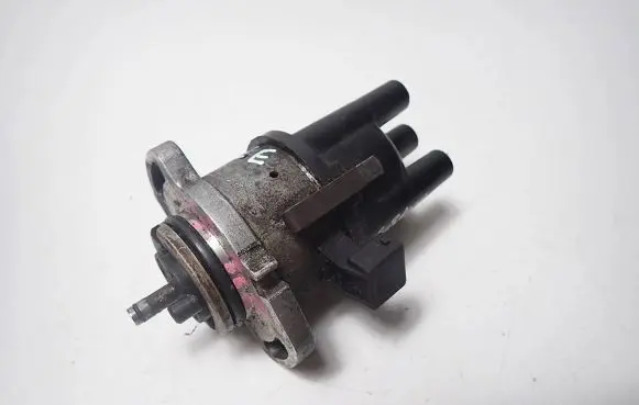 Seat Ibiza II (6k) Spark distributor 030905205AE