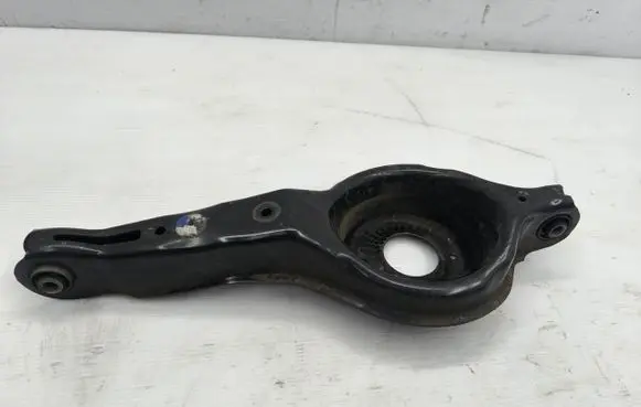 Ford Focus Front control arm BV61-5K652-FF
