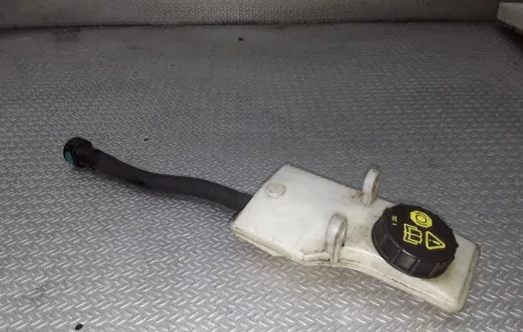 Ford Grand C-MAX Brake fluid reservoir 03350886381
