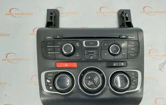 Citroen DS4 Climate control unit 9670466180
