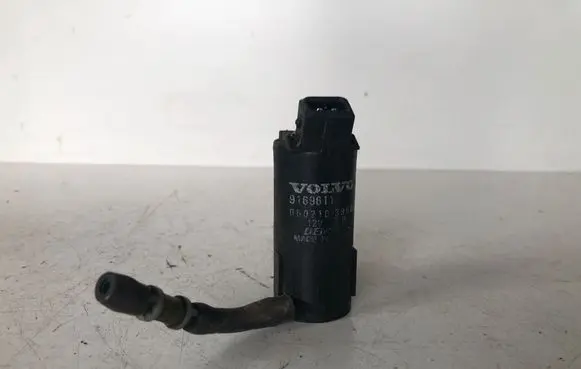 Volvo V50 Windscreen/windshield washer pump 9169611 0602103950
