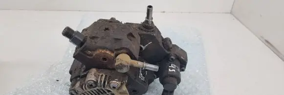 Renault Trafic II (X83) Fuel injection high pressure pump H8200385478