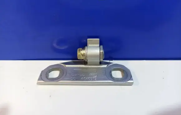 Volvo V60 Rear door upper hinge A046572 8663768