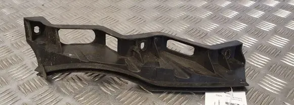 Volkswagen PASSAT B6 Front bumper mounting bracket 4L0807283