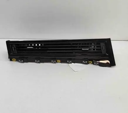 Audi A1 Dashboard air vent grill cover trim 82C820951C 82C820951B