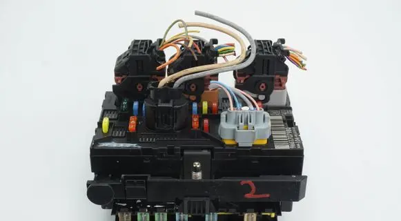 Peugeot 207 BSM Control unit 9661707980