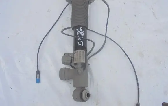 BMW X5 F15 Rear shock absorber/damper 6867867