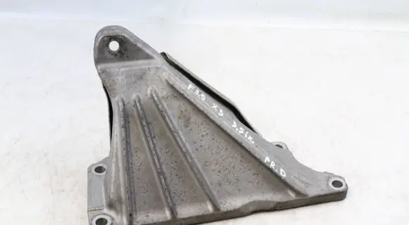 BMW X3 F25 Engine mounting bracket 6784832 22116784832